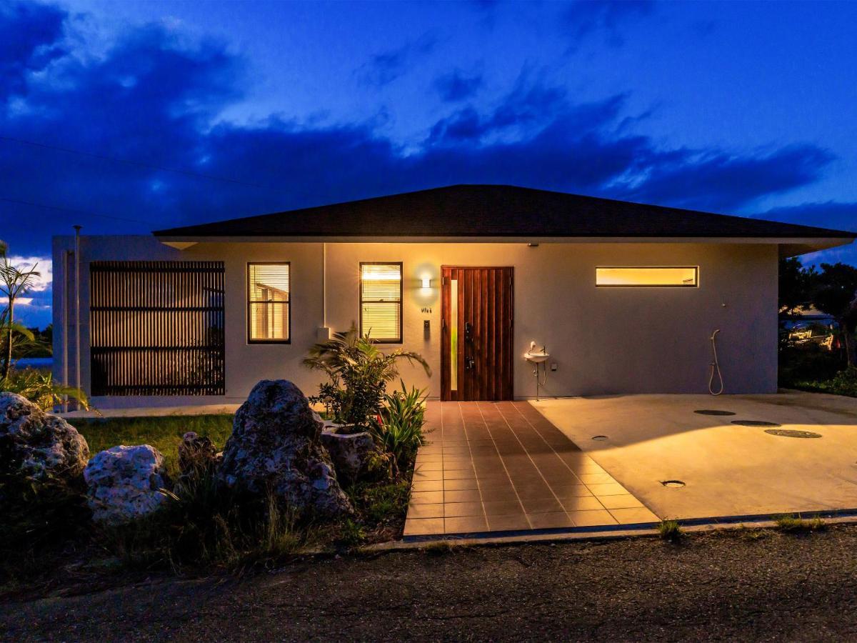 Grace Villa Miyakojima Exterior photo